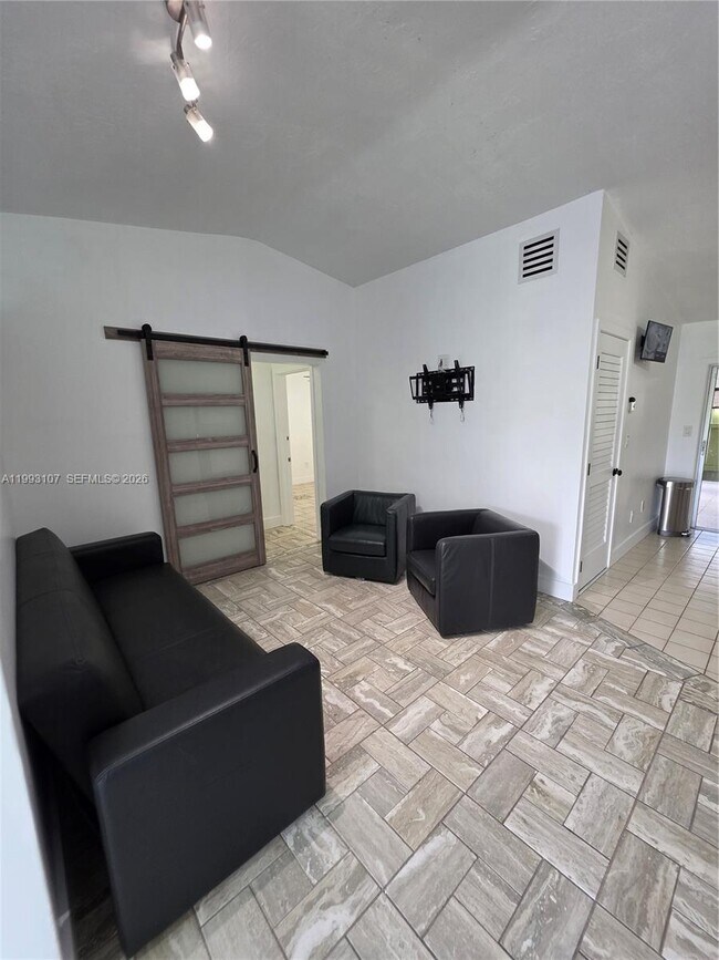 Building Photo - 12241 SW 115th Terrace