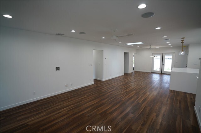 Building Photo - 4466 Sherman Oaks Cir