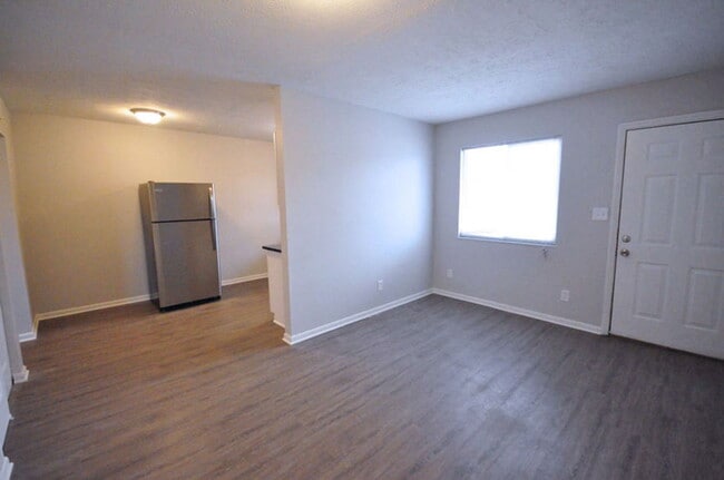 Building Photo - 1304 Courtland Ave