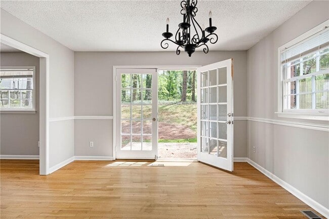 Building Photo - 86 Pioneer Trail