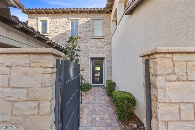 Building Photo - 4071 Villa Rafael Dr