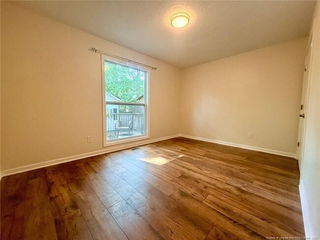 Building Photo - 5761 Waterwood Dr