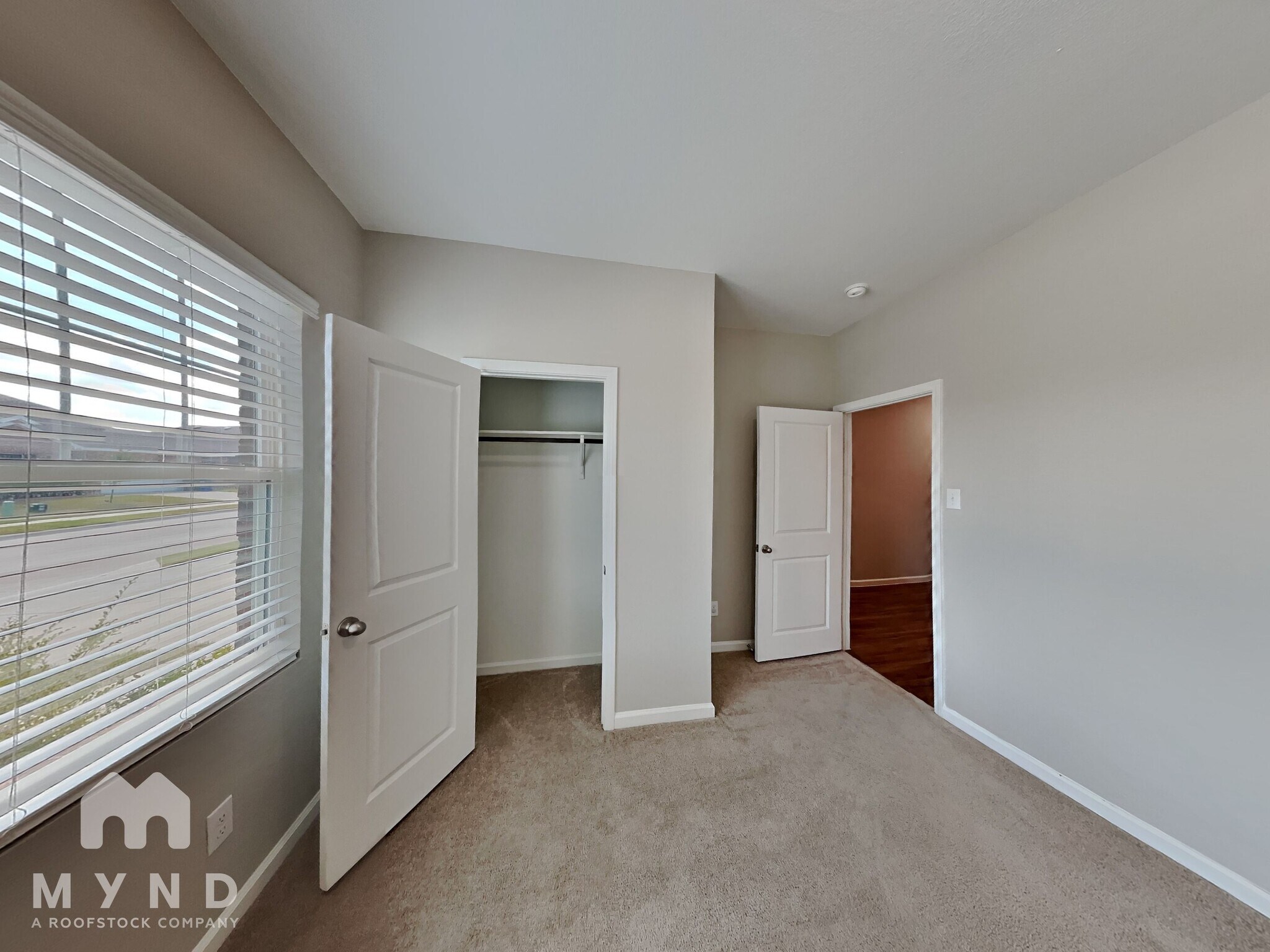 Building Photo - 217 Concho River Dr