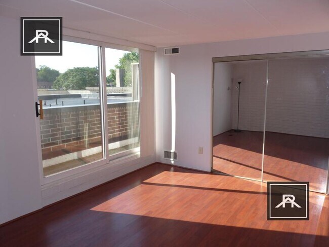 Building Photo - 2 bedroom in Brookline MA 02445