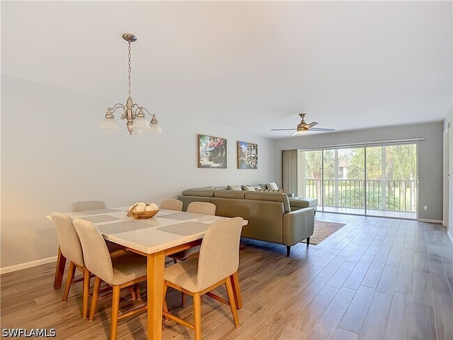 Building Photo - 3685 Amberly Cir