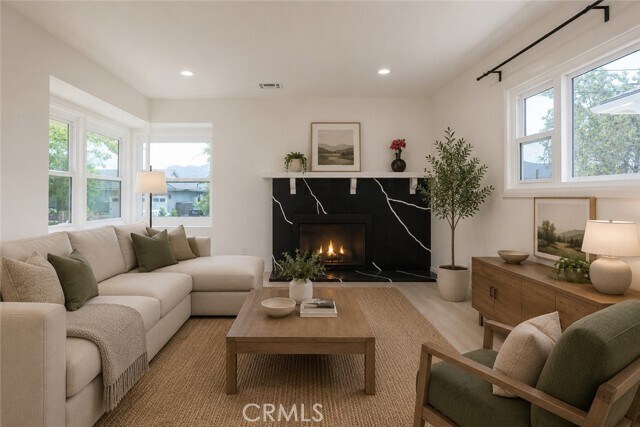 Building Photo - 3511 Paraiso Way