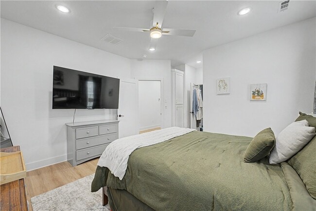 Building Photo - 20 Kentallen Ln