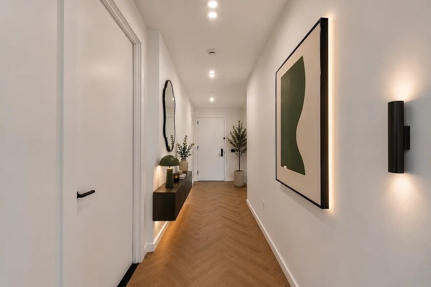 Building Photo - 104 Fleet Pl