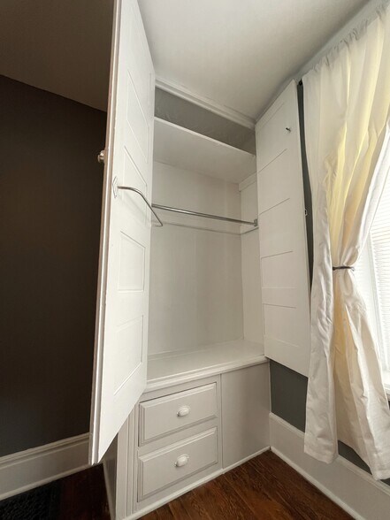 Bedroom Three Closet - 375 W 1st St
