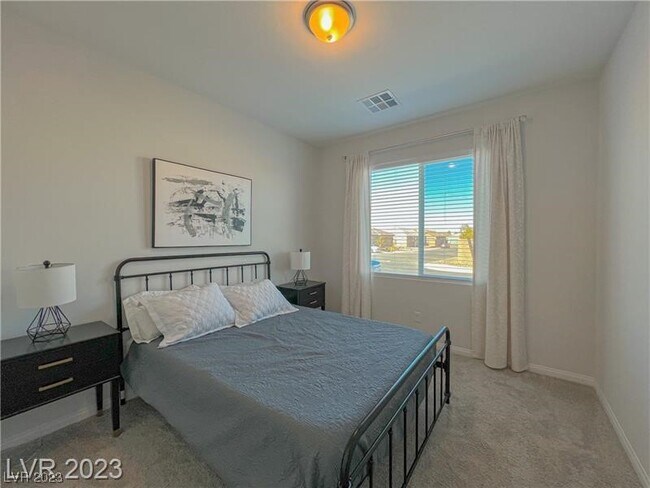 Building Photo - 6983 Atwood Peaks Ave