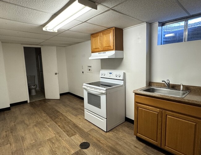 Building Photo - 12327 E Virginia Pl