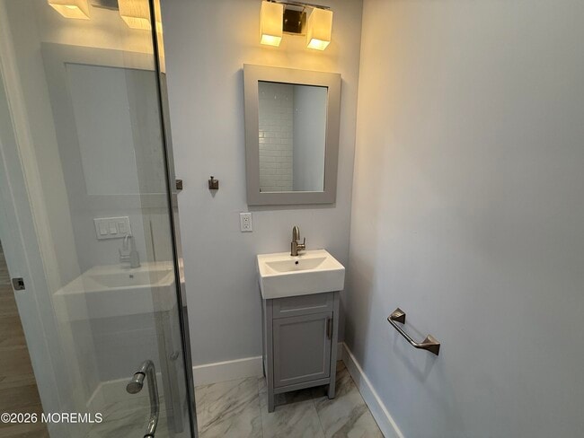 Building Photo - 1409 Wickapecko Dr