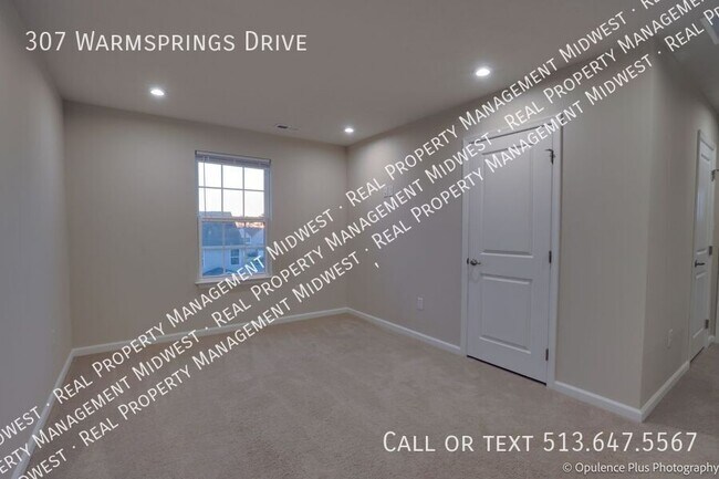 Building Photo - 307 Warm Springs Dr