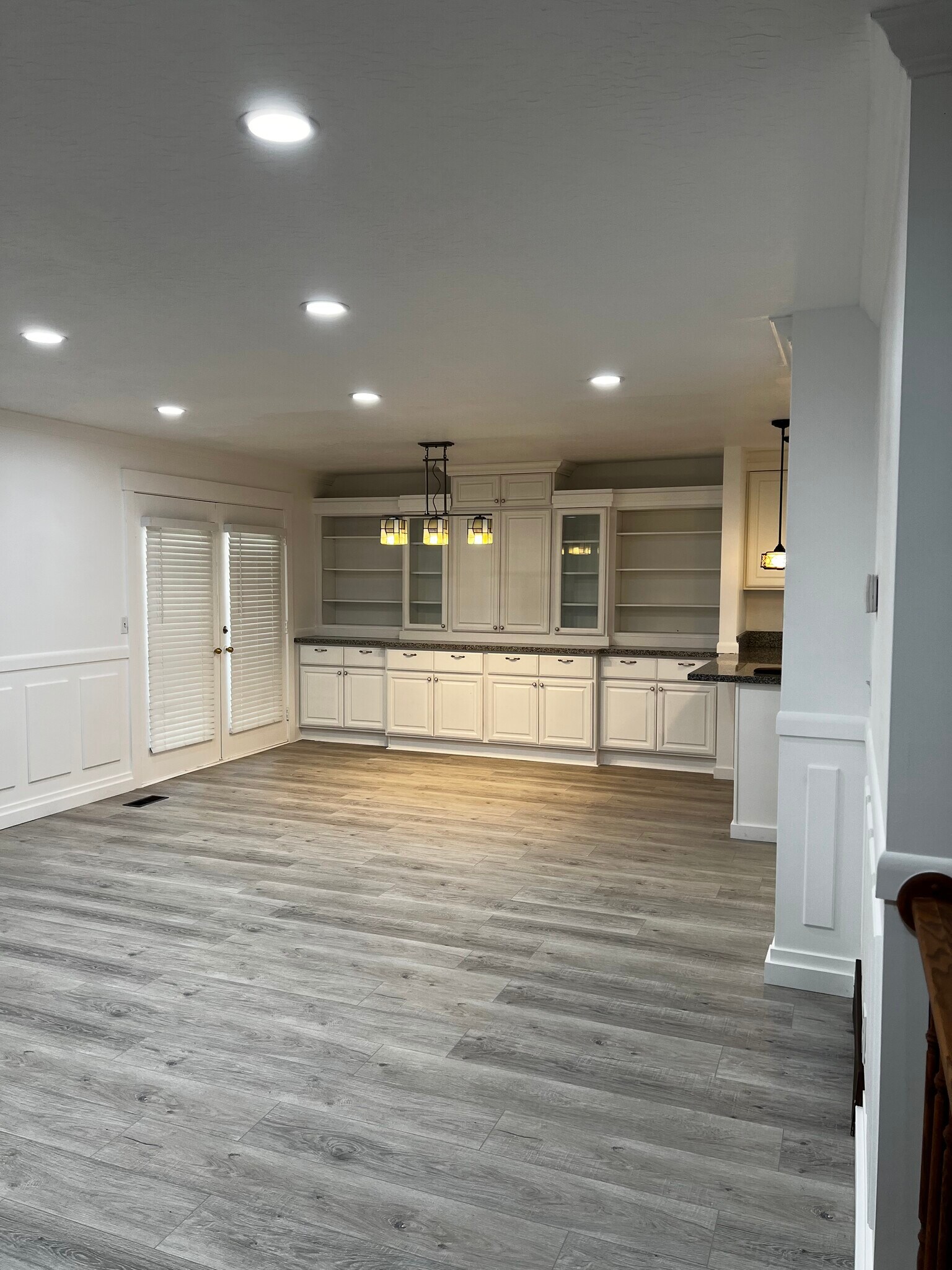 Building Photo - 7164 S Ponderosa Dr
