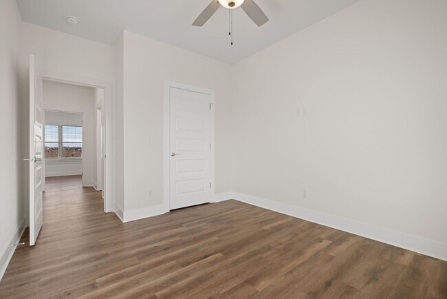 Building Photo - The Aspen at Been Road Villas 3 Bed, 2 Bath