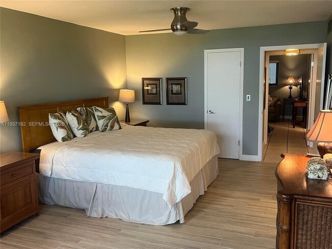 Building Photo - 202 Sanctuary Dr.