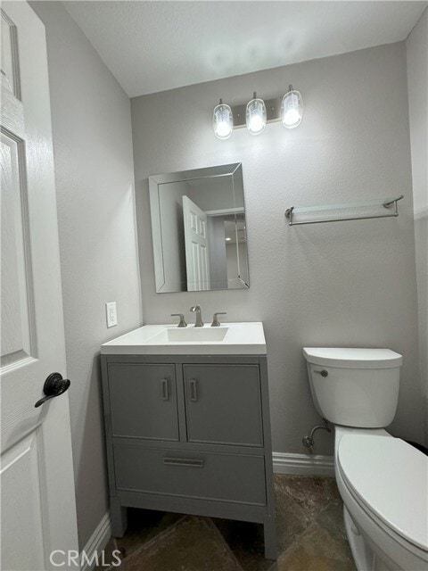Building Photo - 755 S Lassen Ct