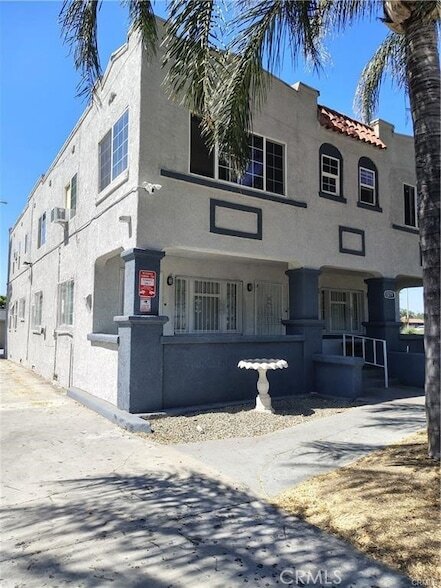 Building Photo - 1279 W 9th St