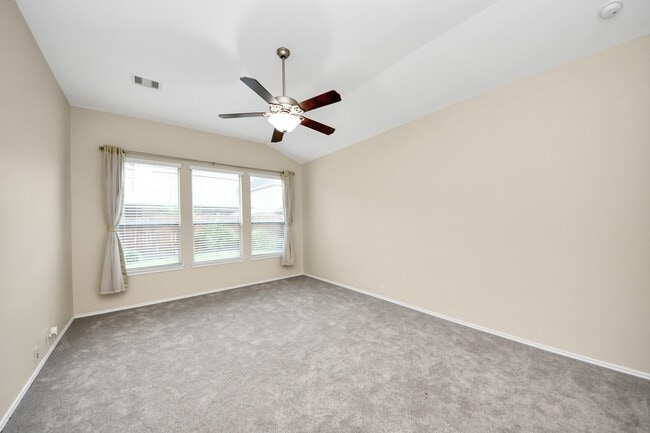 Building Photo - 6003 Baileys Run Ln