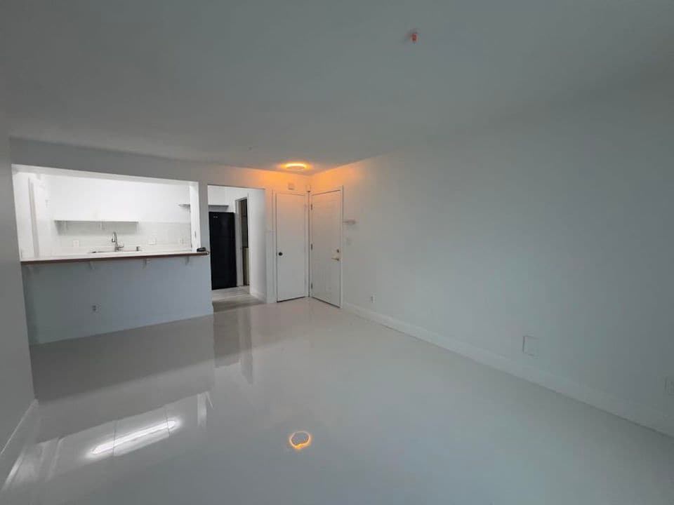 Building Photo - 2319 N Congress Ave