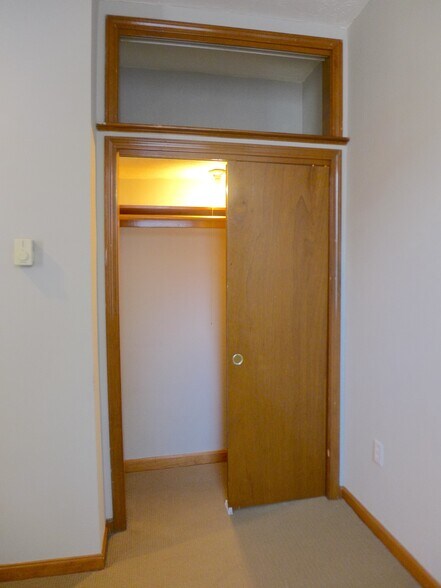 Building Photo - 79 Hudson St