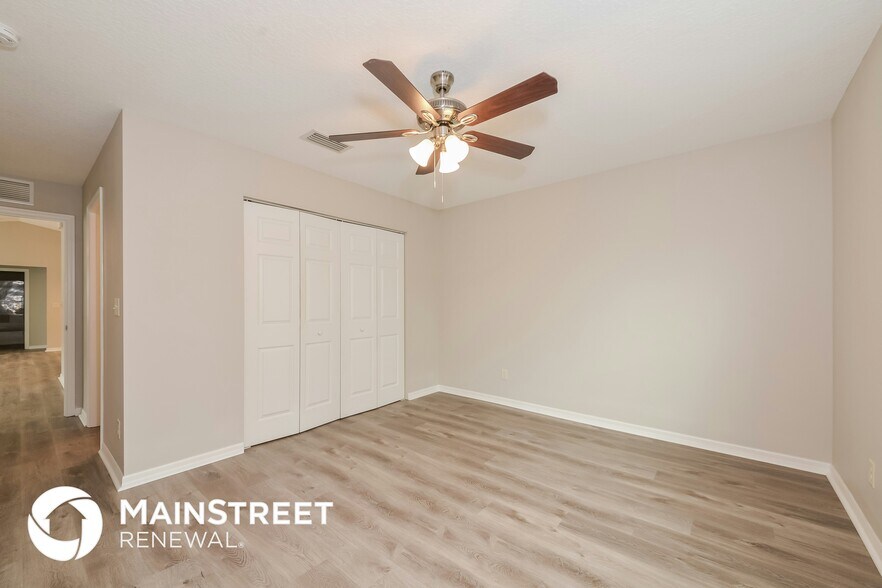 Building Photo - 1167 42nd Terrace E