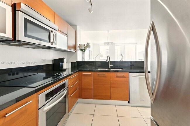 Building Photo - 244 Biscayne Blvd