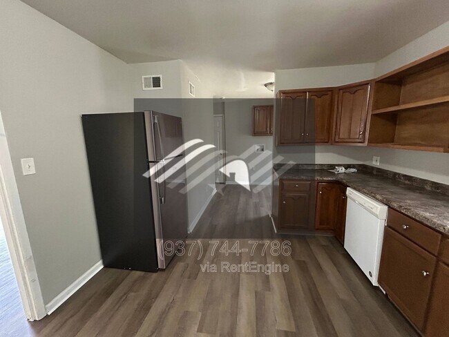 Building Photo - 4381 Marlowe St