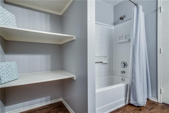 Building Photo - 3608 Diamond Ranch Rd