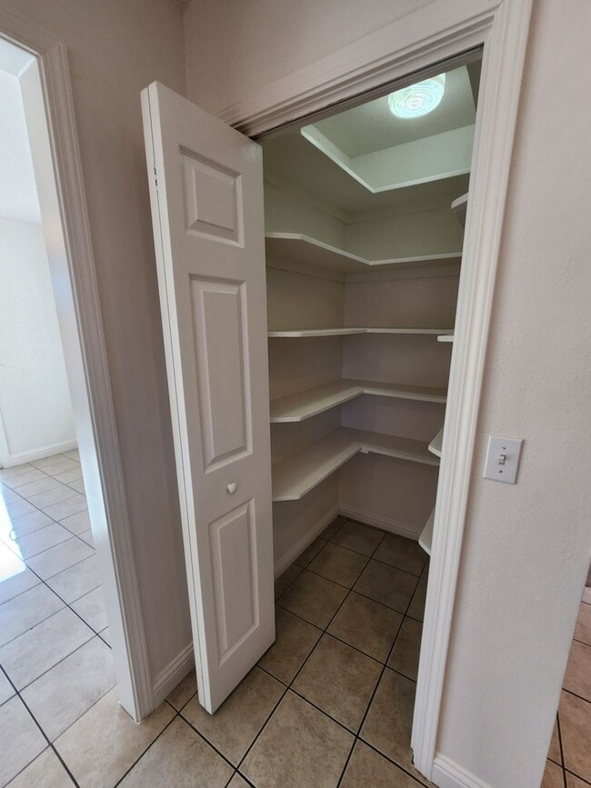 Building Photo - Bright Two-Story 3BR Home Near the Beach with Private Yard