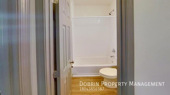 Building Photo - 1703 Colorado Ave