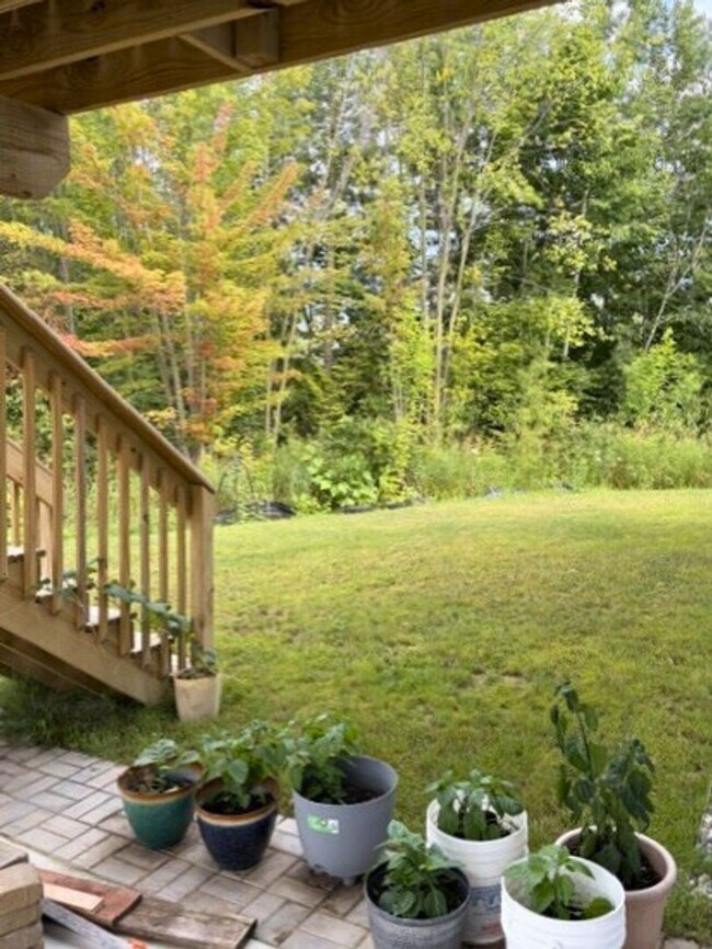 Building Photo - 5961 Claymont Ct SE
