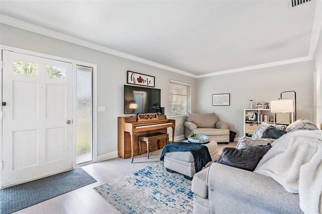 Building Photo - 6985 Merrick Ln