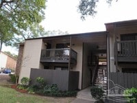 Building Photo - 2201 Scenic Hwy