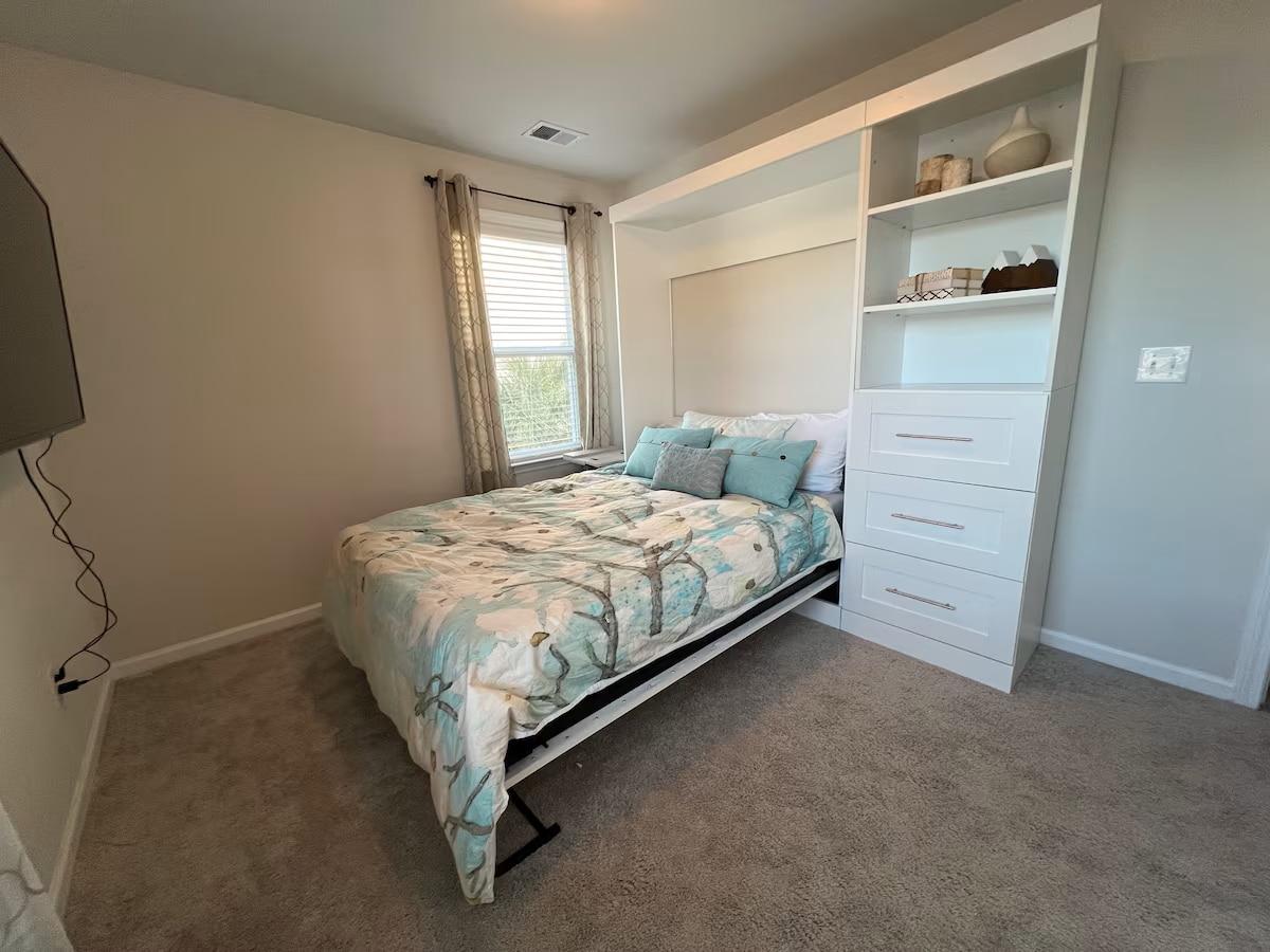 Bedroom 3 - 301 Lanyard St