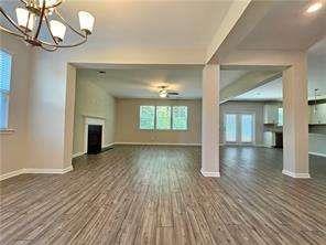 Building Photo - 4457 Waxwing St