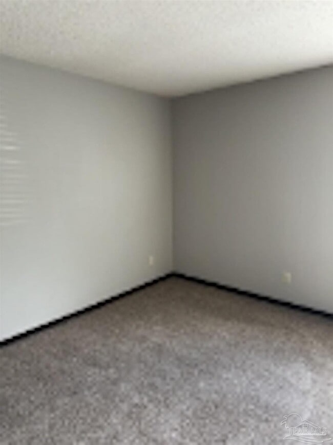 Building Photo - 455 Stara Cir