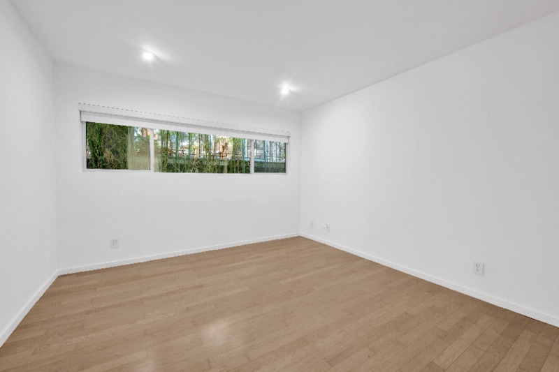 Building Photo - 1147 N Clark St