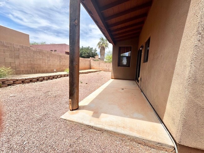Building Photo - 3BR/2BA/2CG, 1561 sq.ft. rental in Sierra Vista, AZ