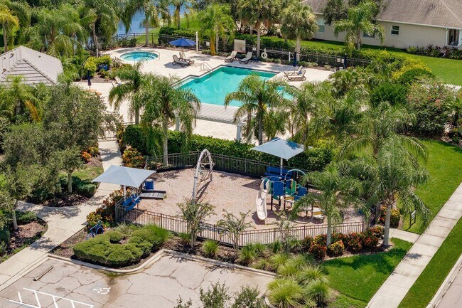 Building Photo - 6405 Autumn Woods Way