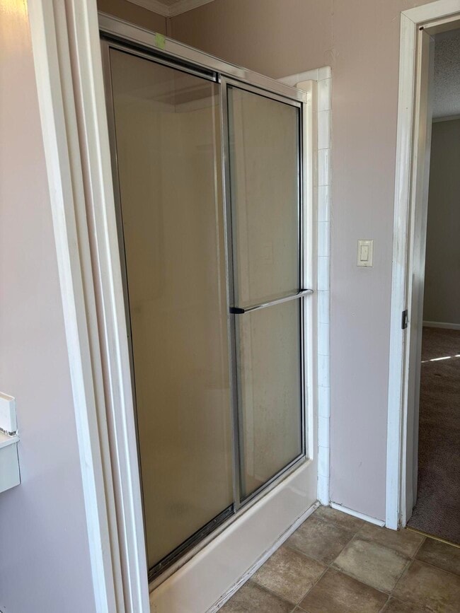 Building Photo - 6115 Dinkins Mill Rd