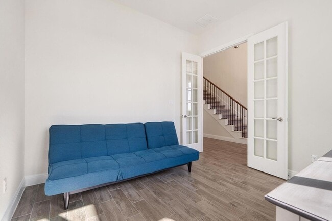 Building Photo - 2304 Arroyo Grande