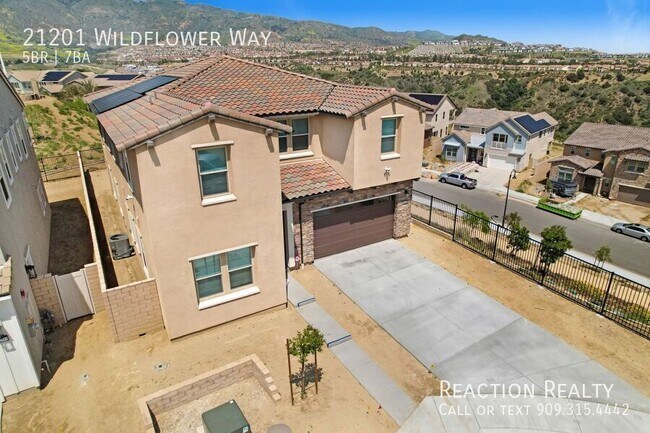 Building Photo - 21201 Wildflower Way-
