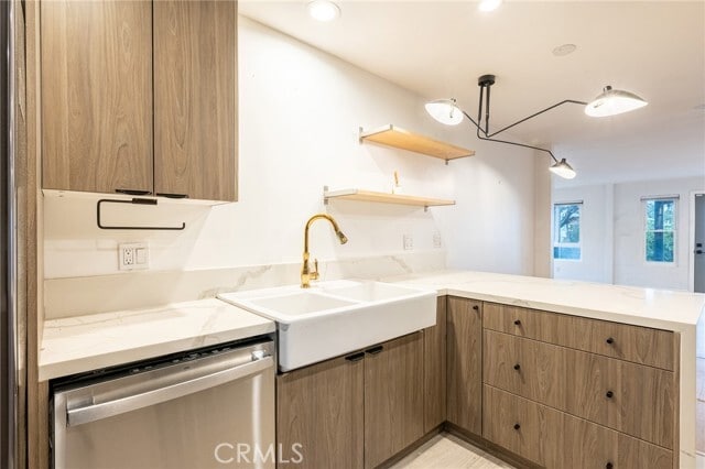 Building Photo - 2346 Birkdale St