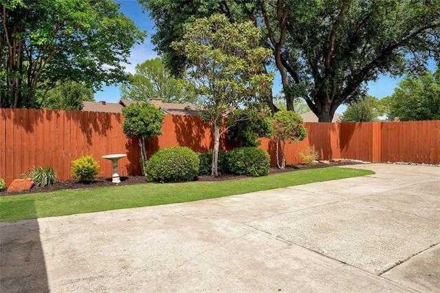 Building Photo - 153 Creek Courts Dr