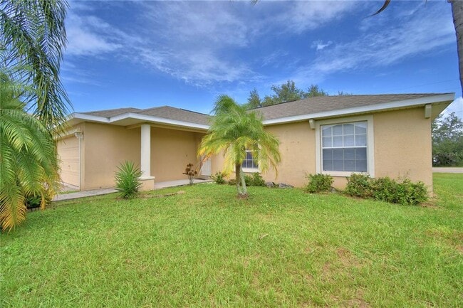 Building Photo - 223 Grouper Ct