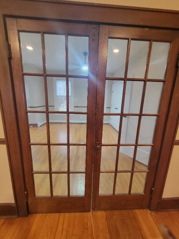 Building Photo - 282 Genesee St