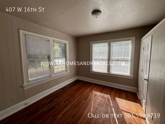 Building Photo - 407 W 16th St
