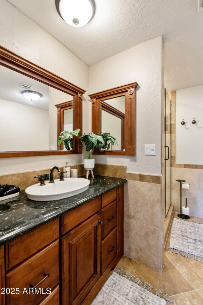 Building Photo - 7074 E Aster Dr
