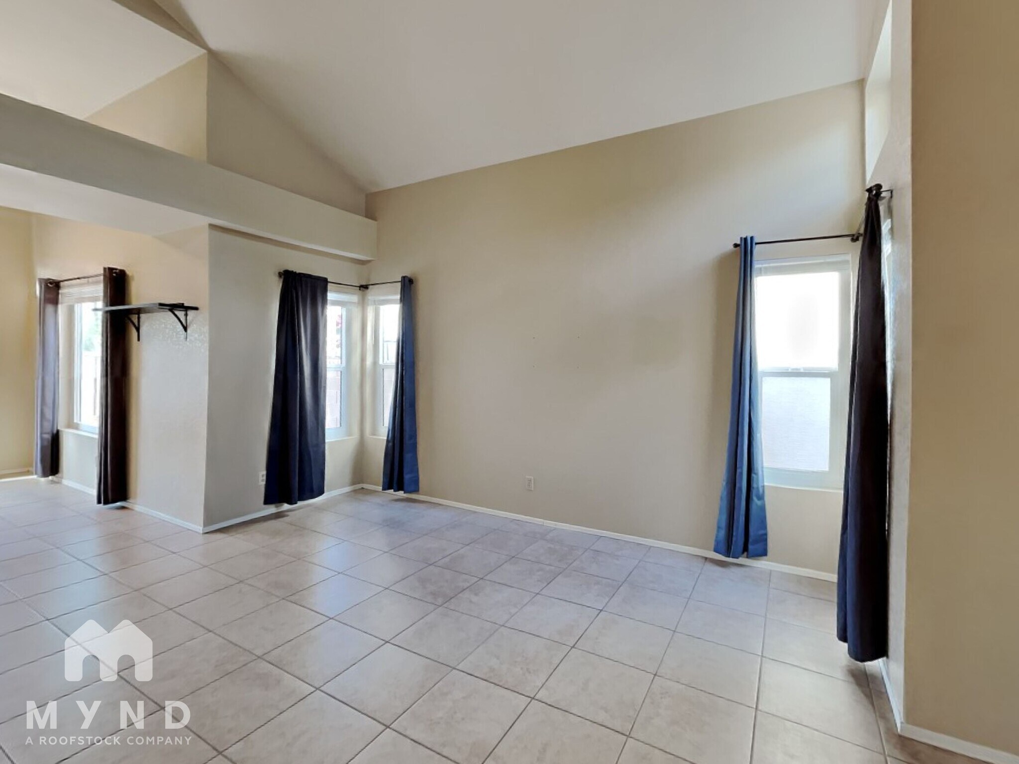 Building Photo - 3233 W Avior Dr